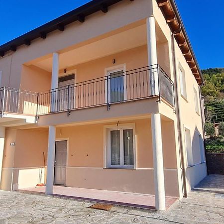 Wayne'S House, A Short Walk To The Waterfalls Bagnone Exterior photo
